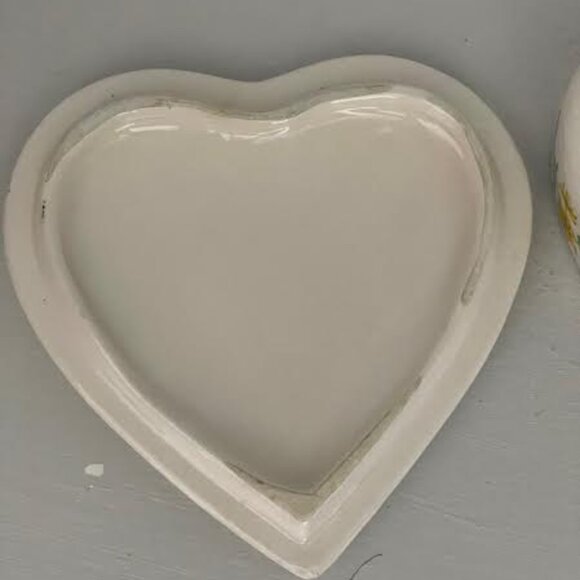Vintage Perugina Heart Shaped Floral Ceramic Jewelry Box By La Castellana Italy - Picture 10 of 12